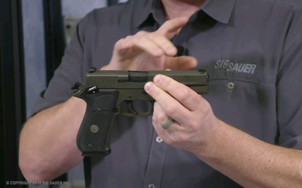 西格绍尔: P220手枪介绍